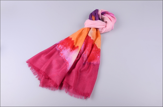 羊絨圍巾批發 羊絨圍巾批發