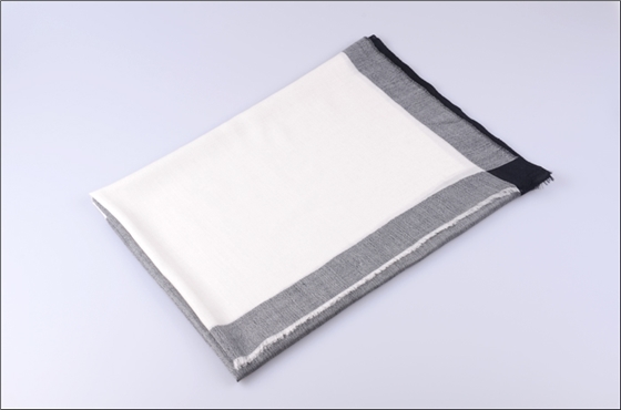 羊絨圍巾 格子圍巾 女士圍巾 圍巾批發(fā)