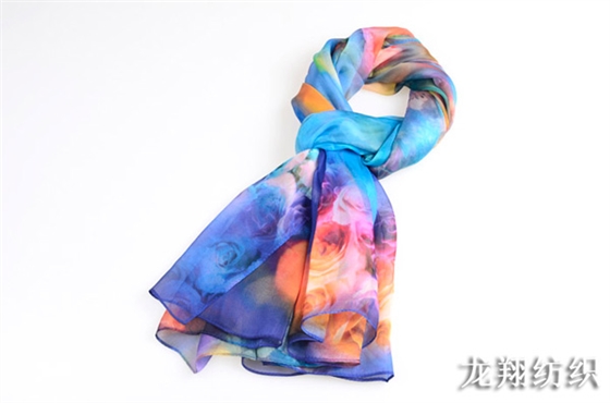 龍翔圍巾 龍翔圍巾