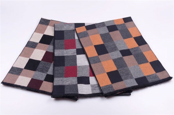 男士格子拉絨圍巾 男士格子拉絨圍巾