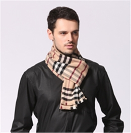 經(jīng)典格子圍巾