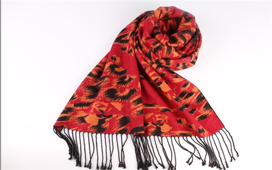 有特色的真絲圍巾 圍巾圖