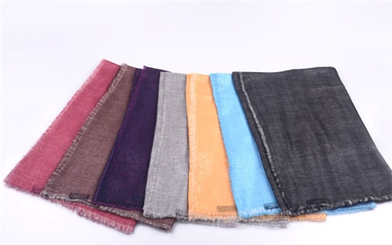 毯子價(jià)錢,多用毛毯 羊毛毯圖