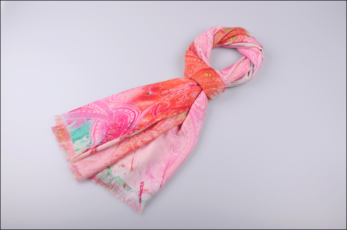 羊毛披肩 羊毛噴繪圍巾 女士圍巾 圍巾批發