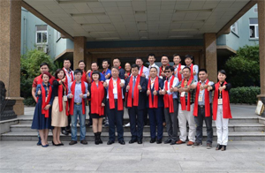 活動促銷紅色圍巾