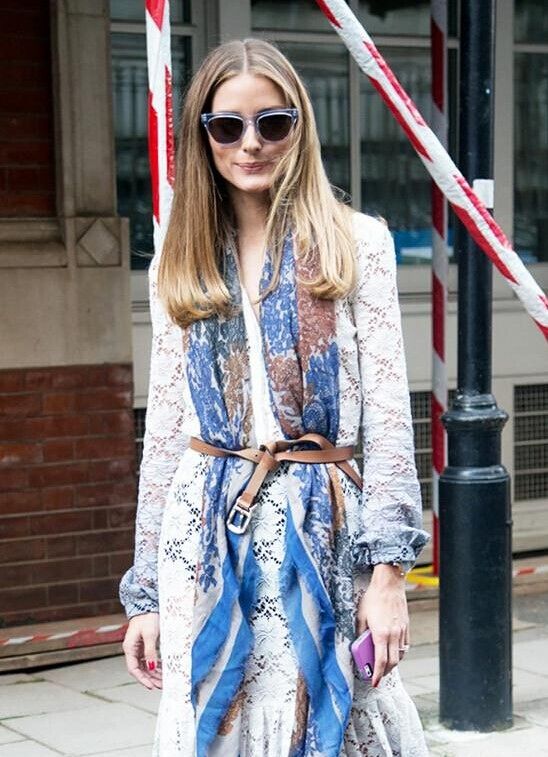 印花圍巾的系法