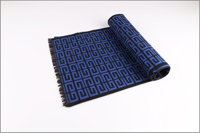 品牌真絲圍巾 品牌真絲圍巾