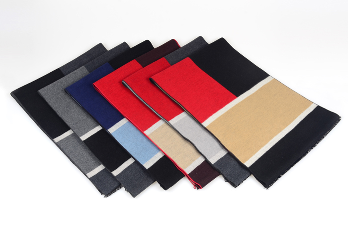 拉絨圍巾 真絲圍巾 男士圍巾 圍巾廠家批發(fā) 拉絨圍巾 真絲圍巾 男士圍巾 圍巾廠家批發(fā)