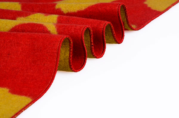 人大禮品圍巾細節(jié)展示 人大禮品圍巾細節(jié)展示