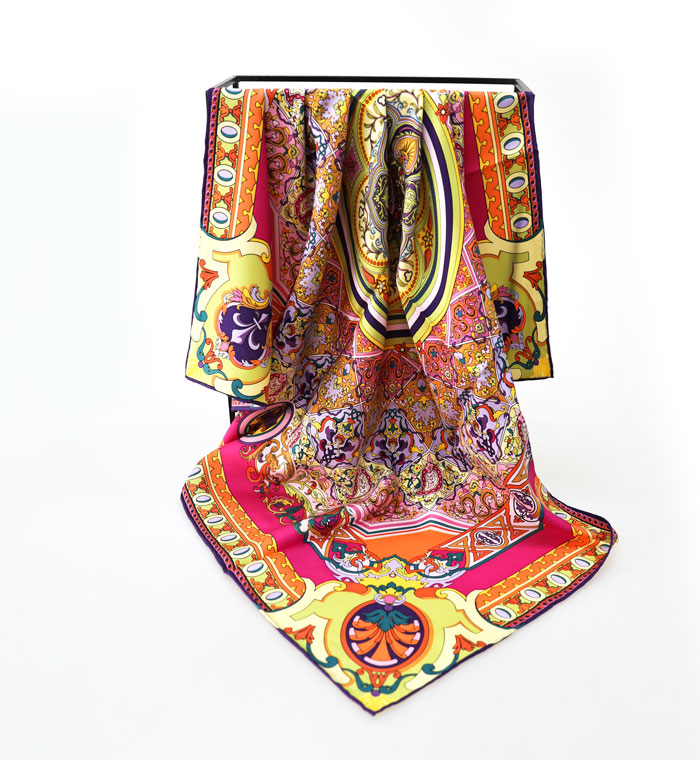 異域風情絲巾整體圖