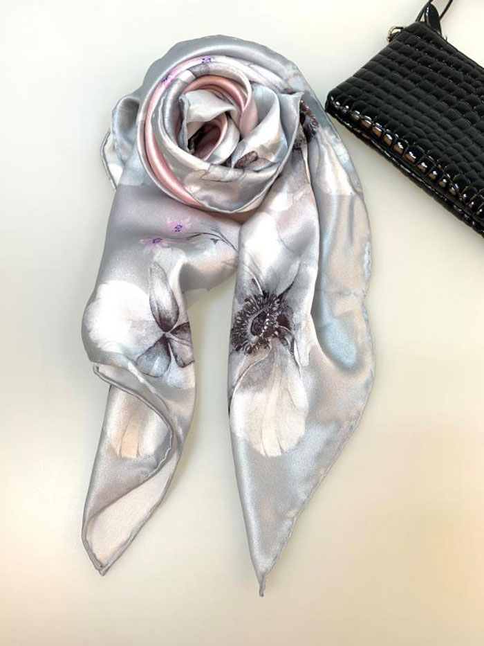 浪蕊浮花絲巾細節(jié)圖 浪蕊浮花絲巾細節(jié)圖