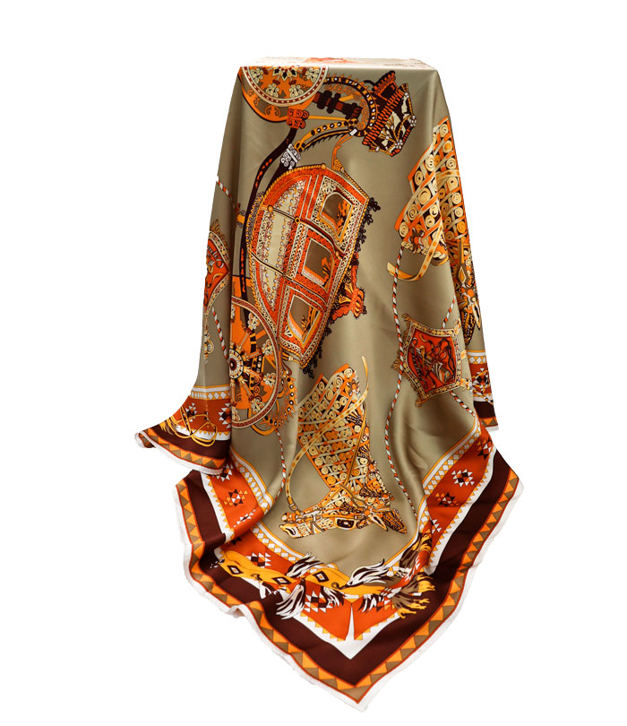 金裝車架絲巾整體圖 金裝車架絲巾整體圖