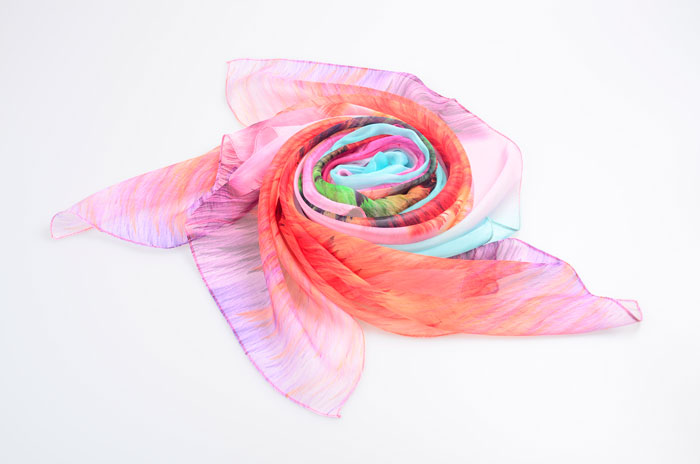 花開(kāi)遍地絲巾 花開(kāi)遍地絲巾